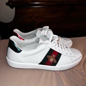 Purchased for a wedding, haven’t worn them since.